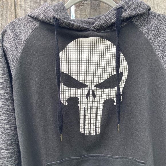 Marvel "The Punisher “hooded swearshirt “ Med.” Dark Gray w/ light Gray … - Picture 1 of 6